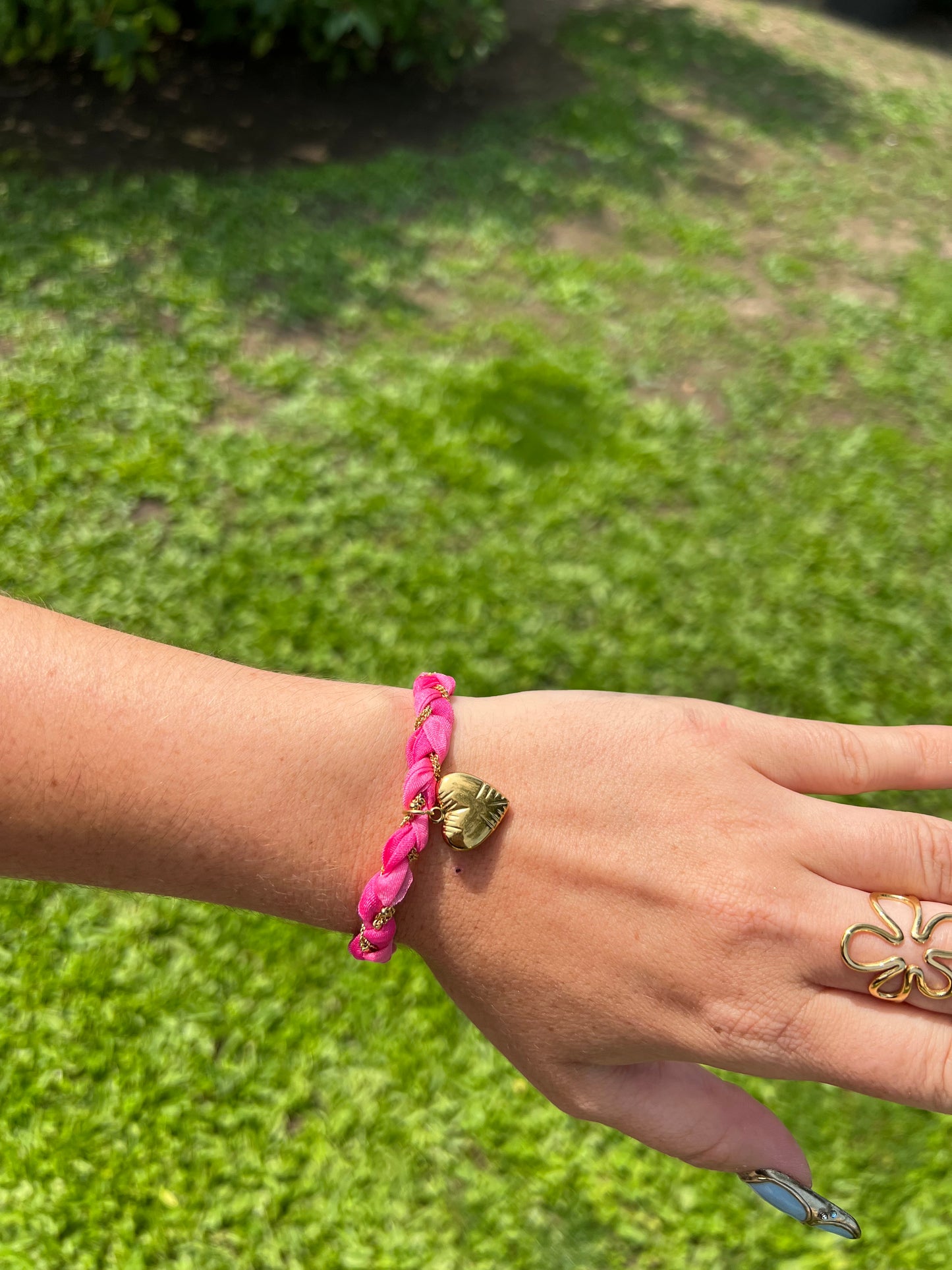 Bracelet tissu en acier inoxydable cœur